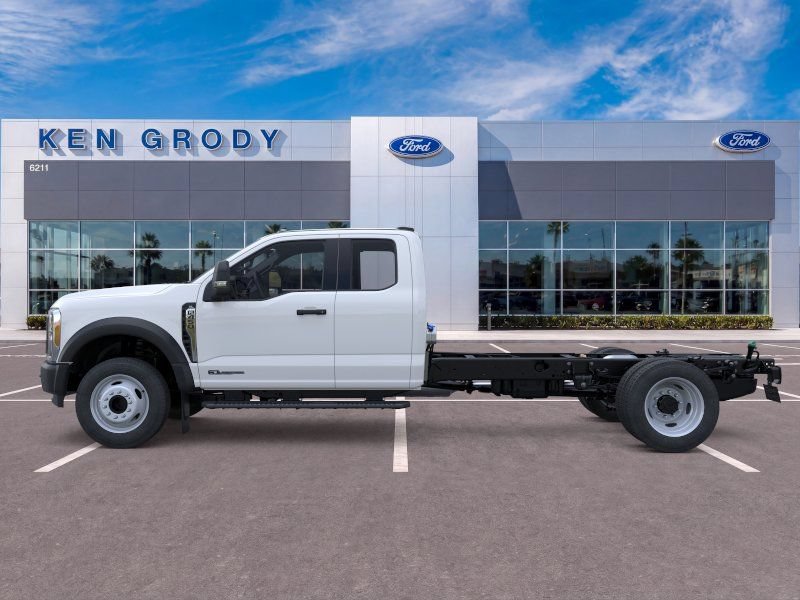 New 2026 Ford F450 XL RWD image 4