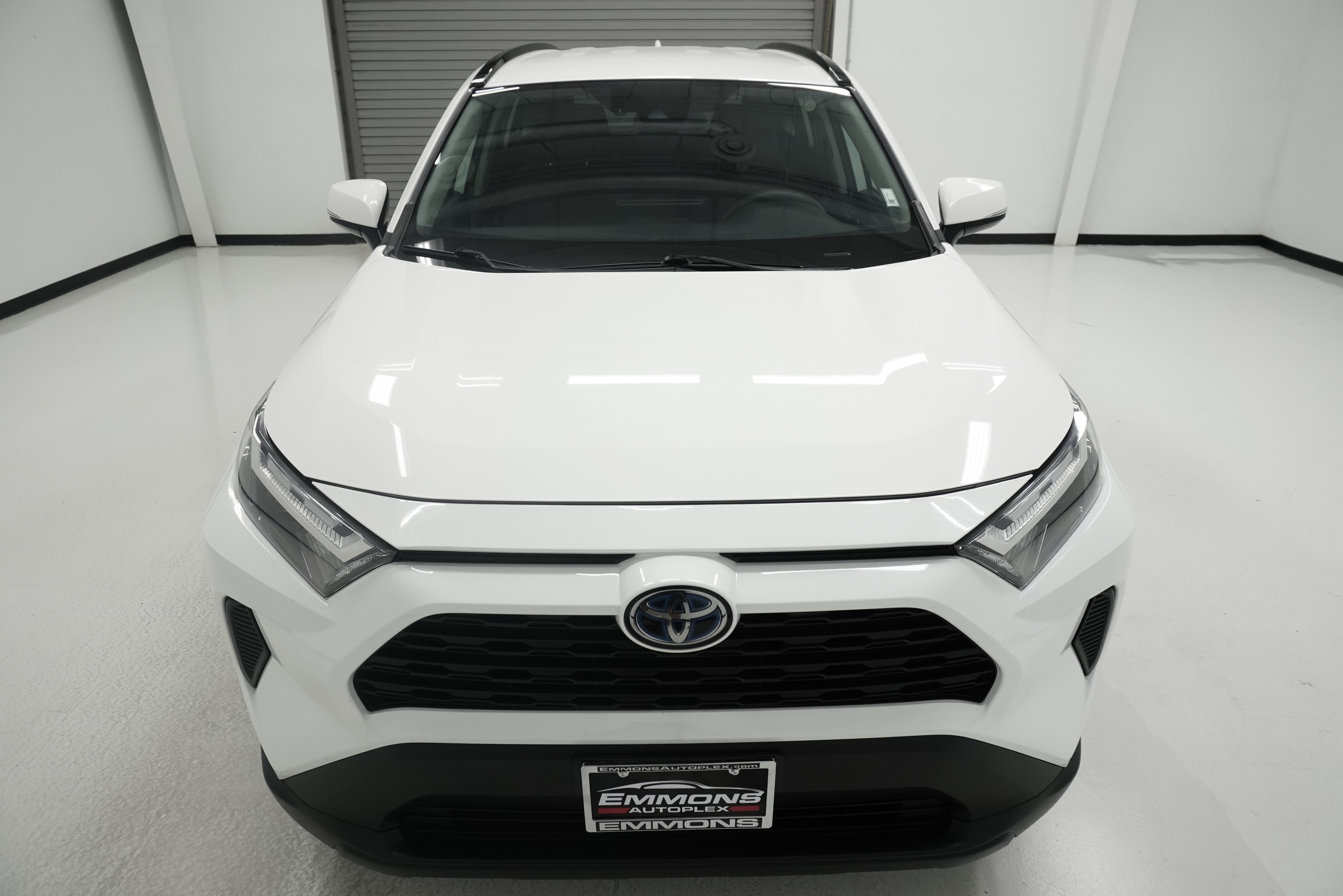 Used 2023 Toyota RAV4 XLE w/ XLE Grade Weather Package AWD/4WD image 2