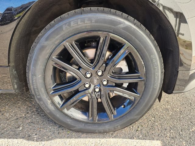 Certified 2023 Ford Edge ST-Line AWD/4WD image 21