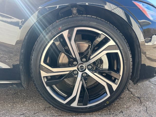 Certified 2025 Volvo S60 B5 Core w/ Climate Package image 12