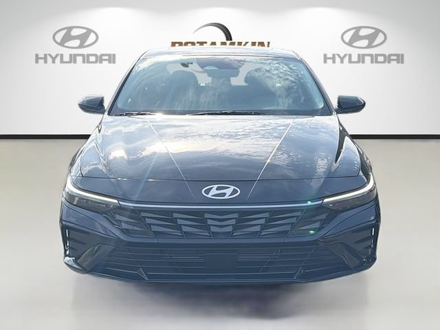 Certified 2025 Hyundai Elantra SEL FWD video 2