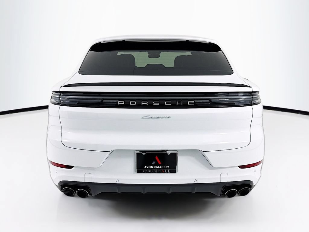 New 2026 Porsche Cayenne Coupe AWD/4WD image 10