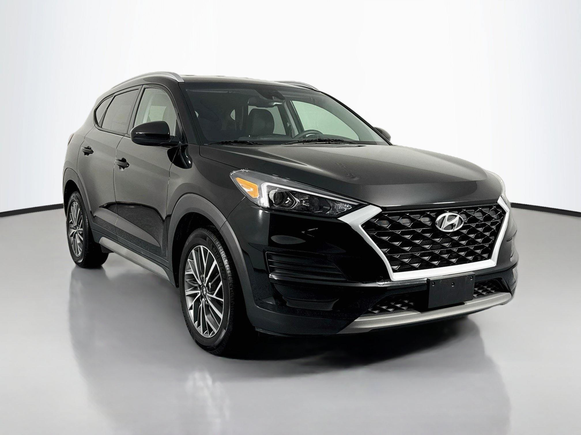 Used 2020 Hyundai Tucson SEL w/ Cargo Package FWD image 3
