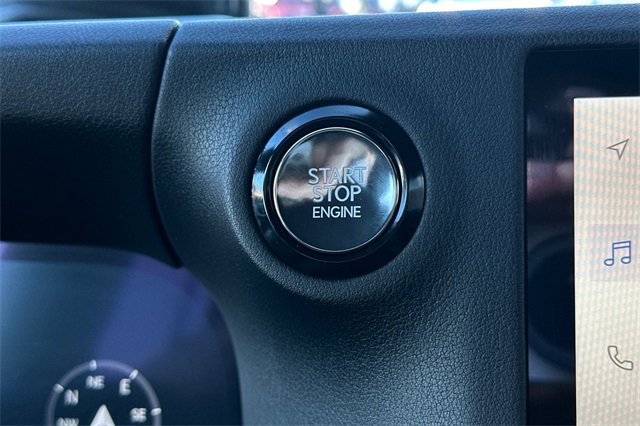 Used 2025 Lexus GX 550 image 24