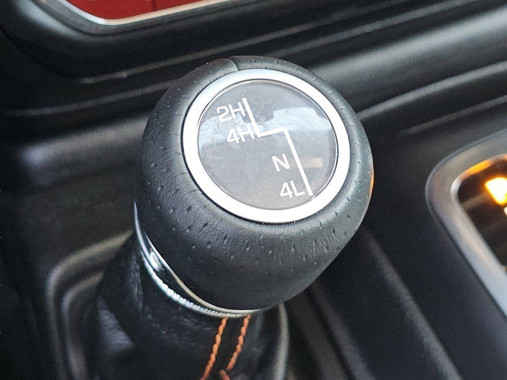 Used 2023 Jeep Gladiator Mojave w/ Cold Weather Group image 9