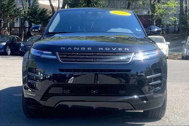 Used 2026 Land Rover Range Rover Evoque Dynamic SE AWD/4WD image 2