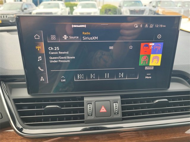 Used 2023 Audi Q5 2.0T Premium w/ Convenience Package image 24