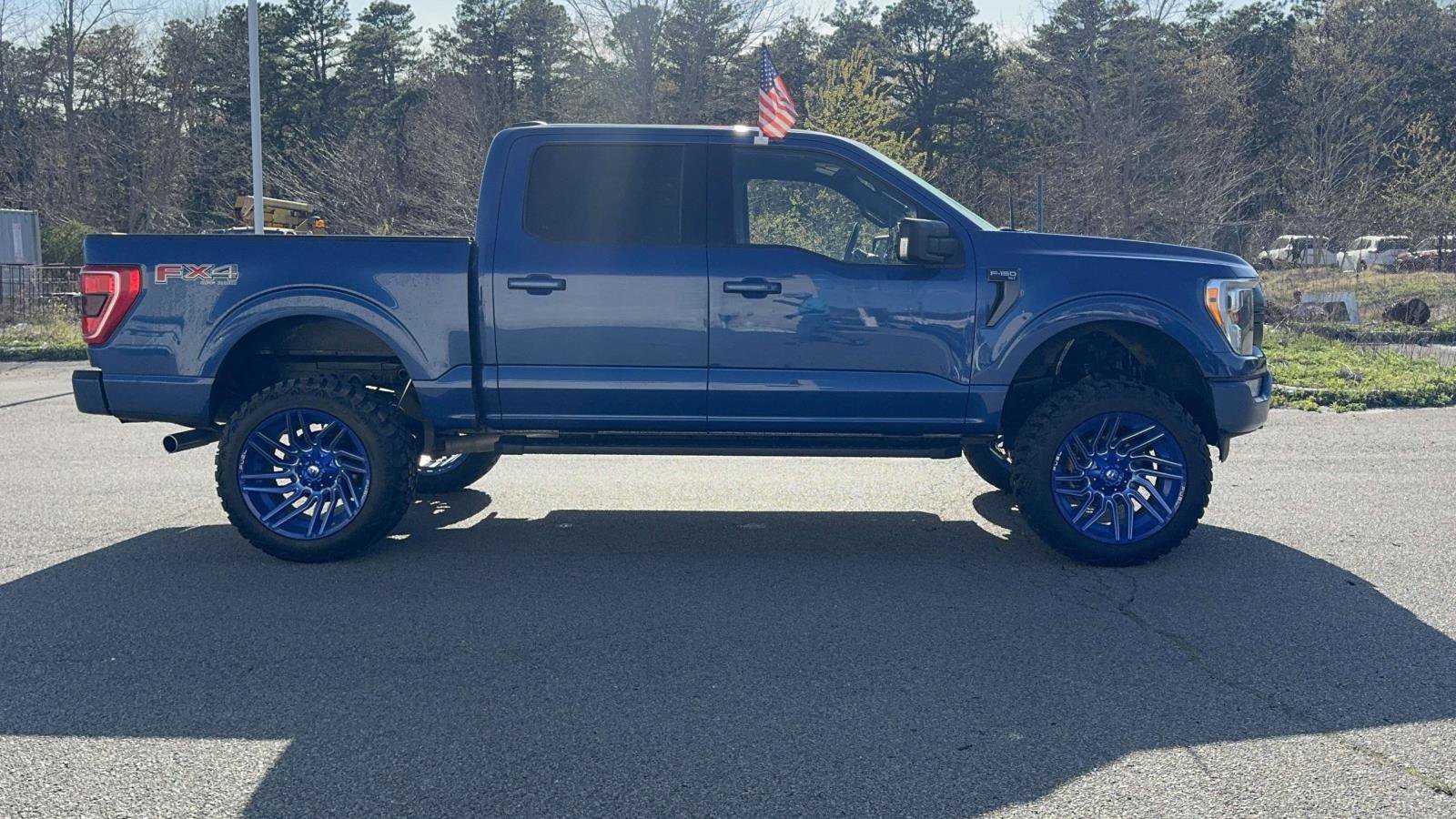 Used 2022 Ford F150 XLT w/ Equipment Group 302A High AWD/4WD image 19