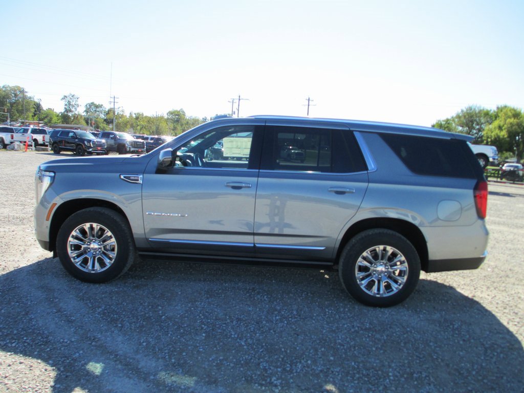 New 2026 GMC Yukon Denali w/ Sun & Power Step Package image 5