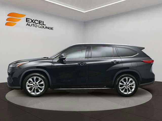 Used 2022 Toyota Highlander Limited image 2