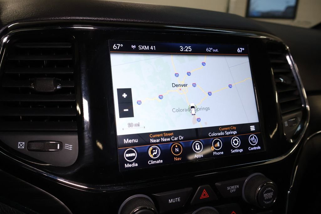 Used 2020 Jeep Grand Cherokee Limited image 33