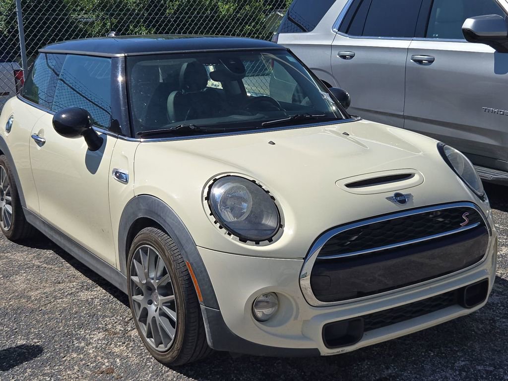 Used 2019 MINI Cooper S FWD video 1