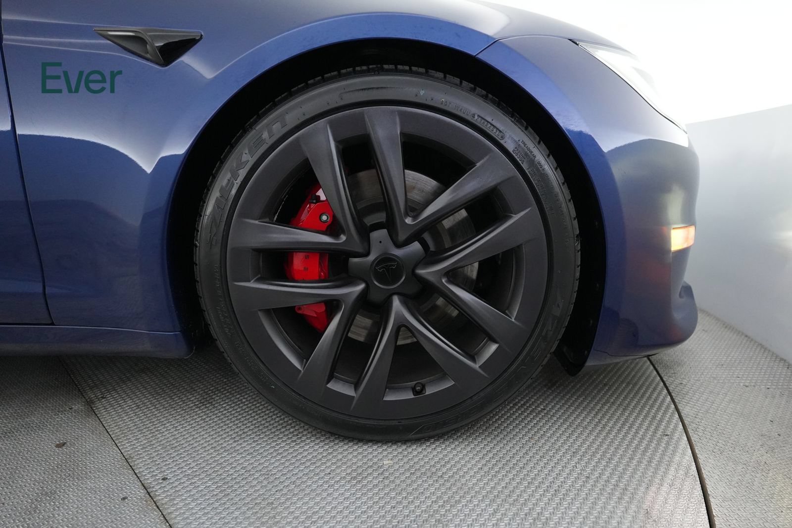 Used 2025 Tesla Model S Plaid AWD/4WD image 20