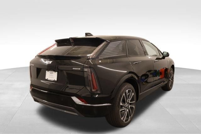New 2026 Cadillac Optiq Sport 2 w/ LPO, Floor Liner Package RWD image 2