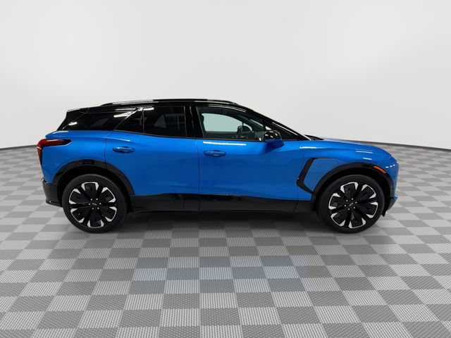 Certified 2026 Chevrolet Blazer EV RS w/ Super Cruise Package AWD/4WD image 12