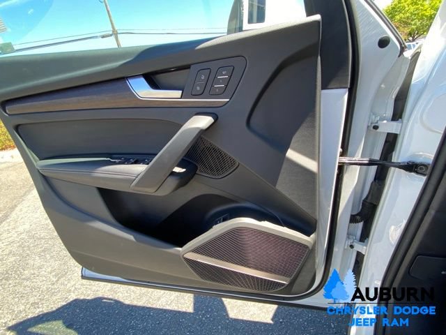 Used 2024 Audi Q5 2.0T Premium Plus AWD/4WD image 37