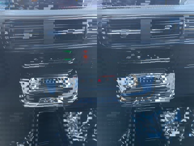 Used 2025 Lincoln Corsair Grand Touring image 35