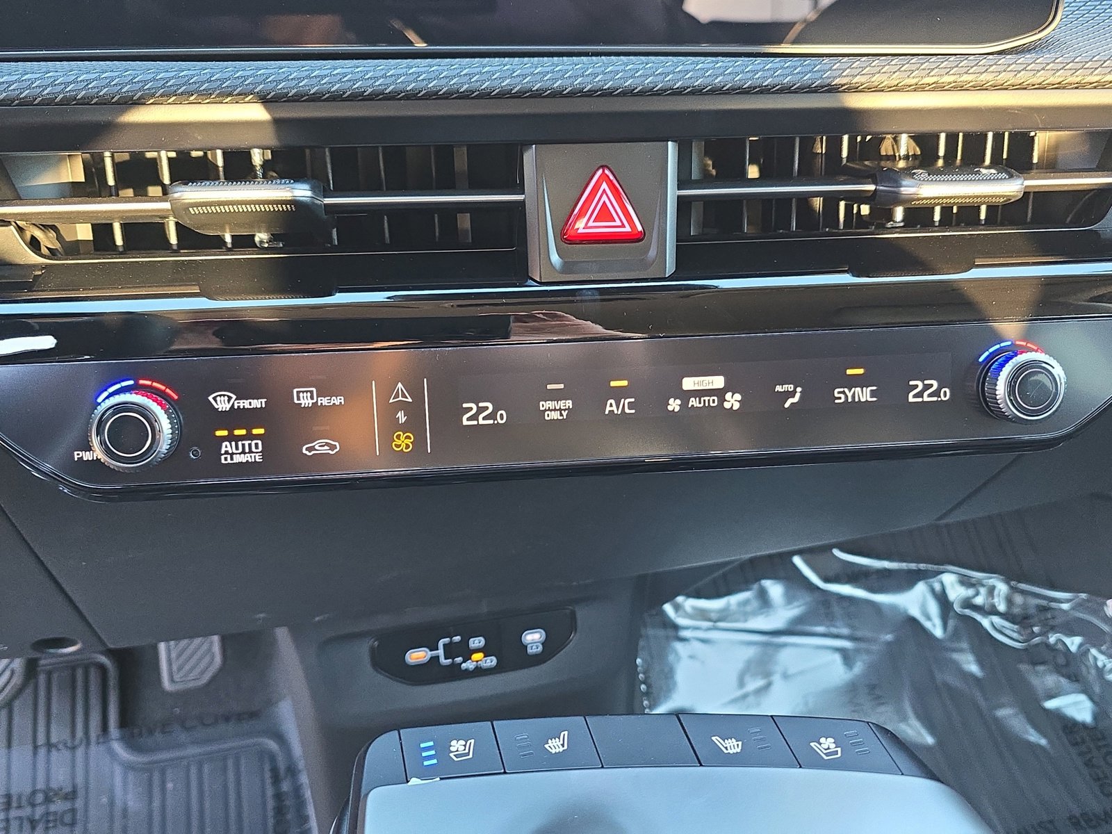 New 2025 Kia EV6 Wind image 22