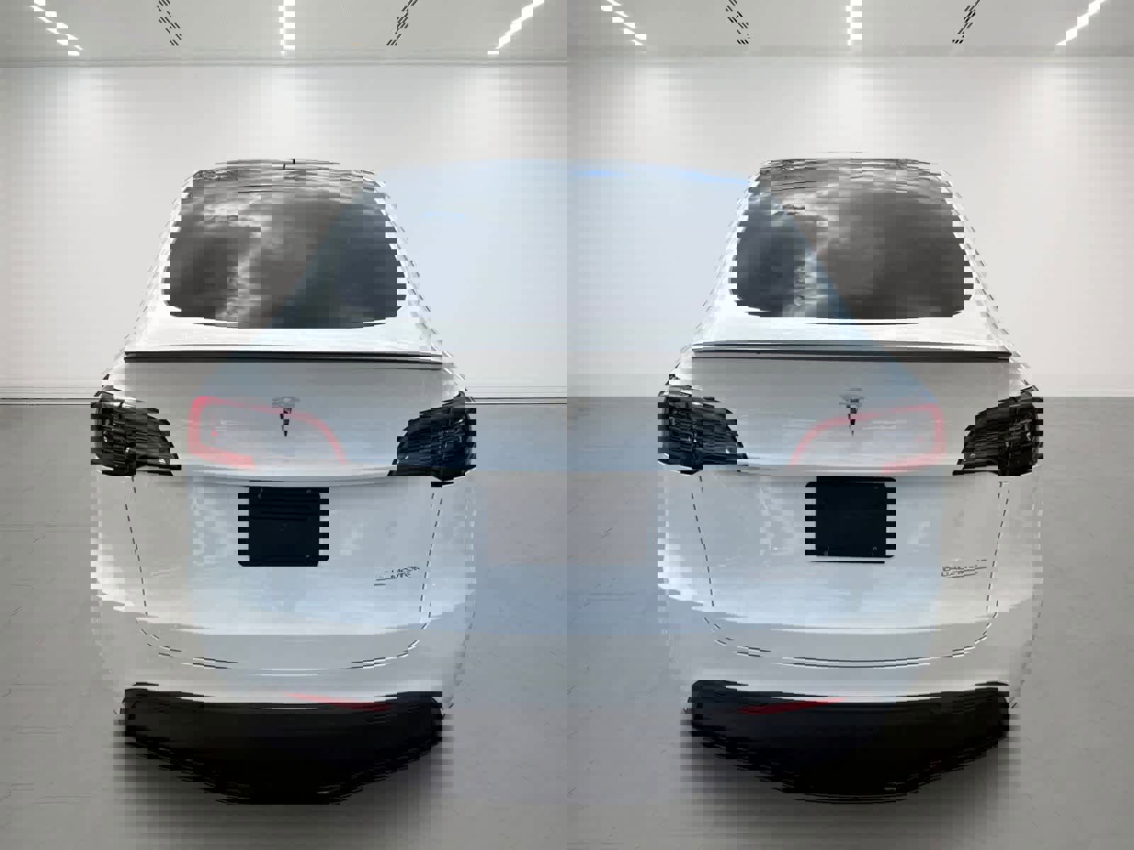 Used 2025 Tesla Model Y Performance image 5