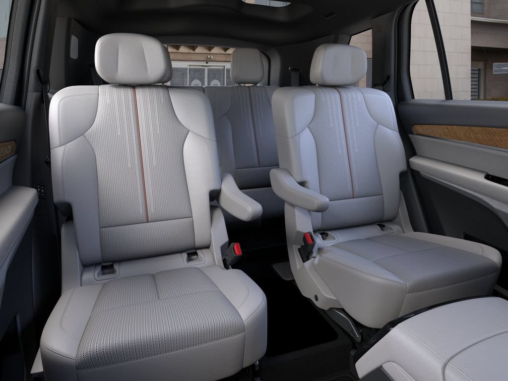 New 2027 Cadillac Vistiq Sport AWD/4WD image 17