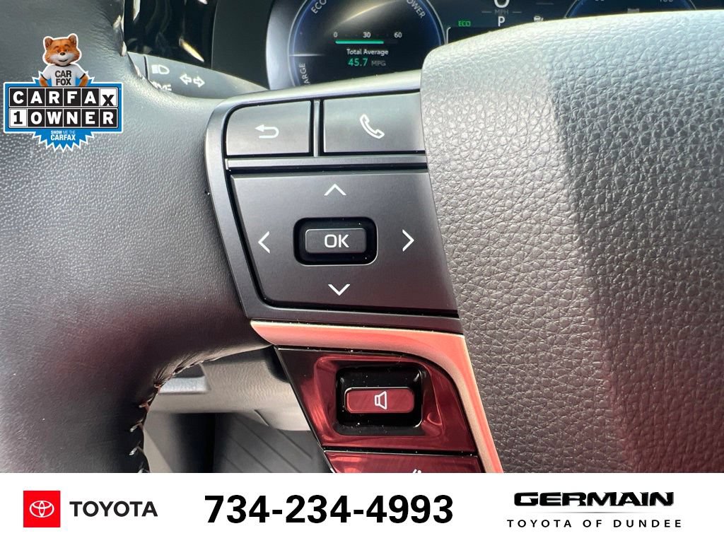 Used 2025 Toyota Crown Signia AWD/4WD image 24