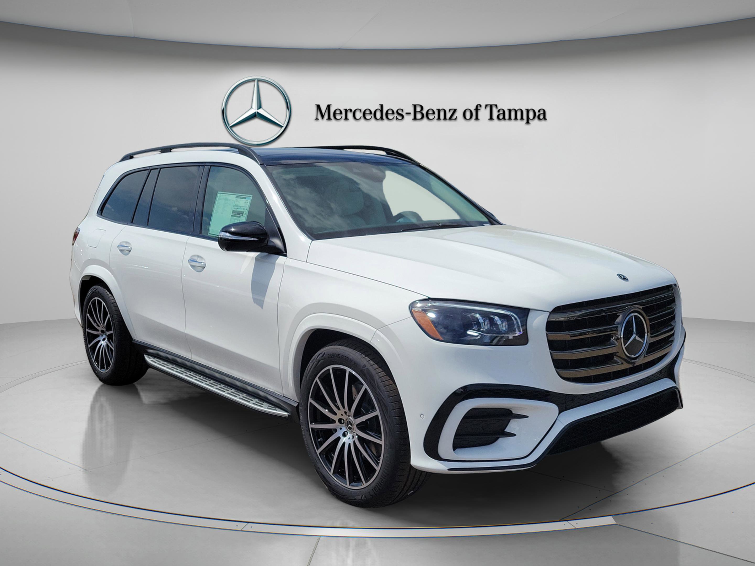 New 2026 Mercedes-Benz GLS 450 4MATIC image 4