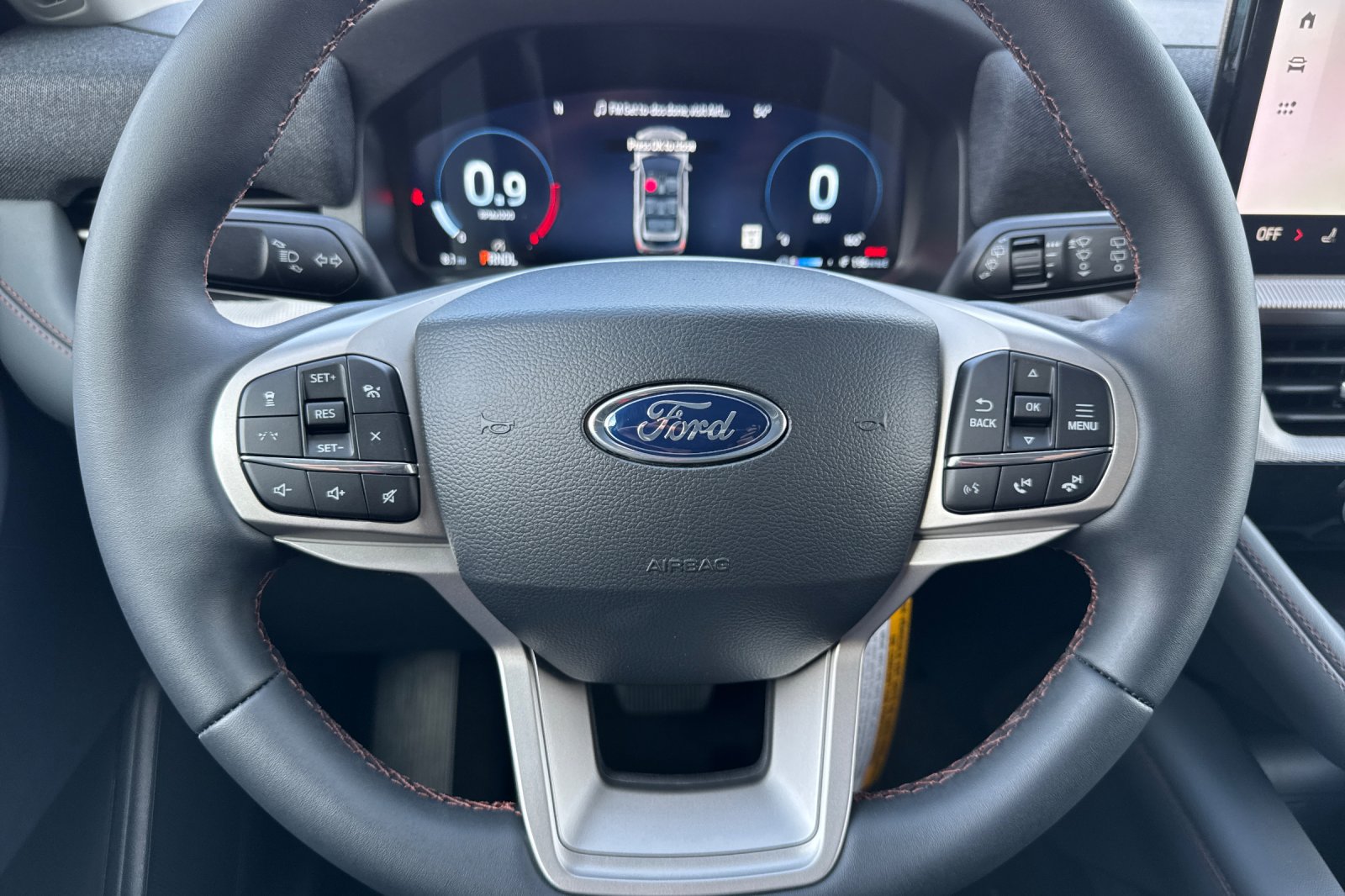 New 2026 Ford Explorer Active AWD/4WD image 22