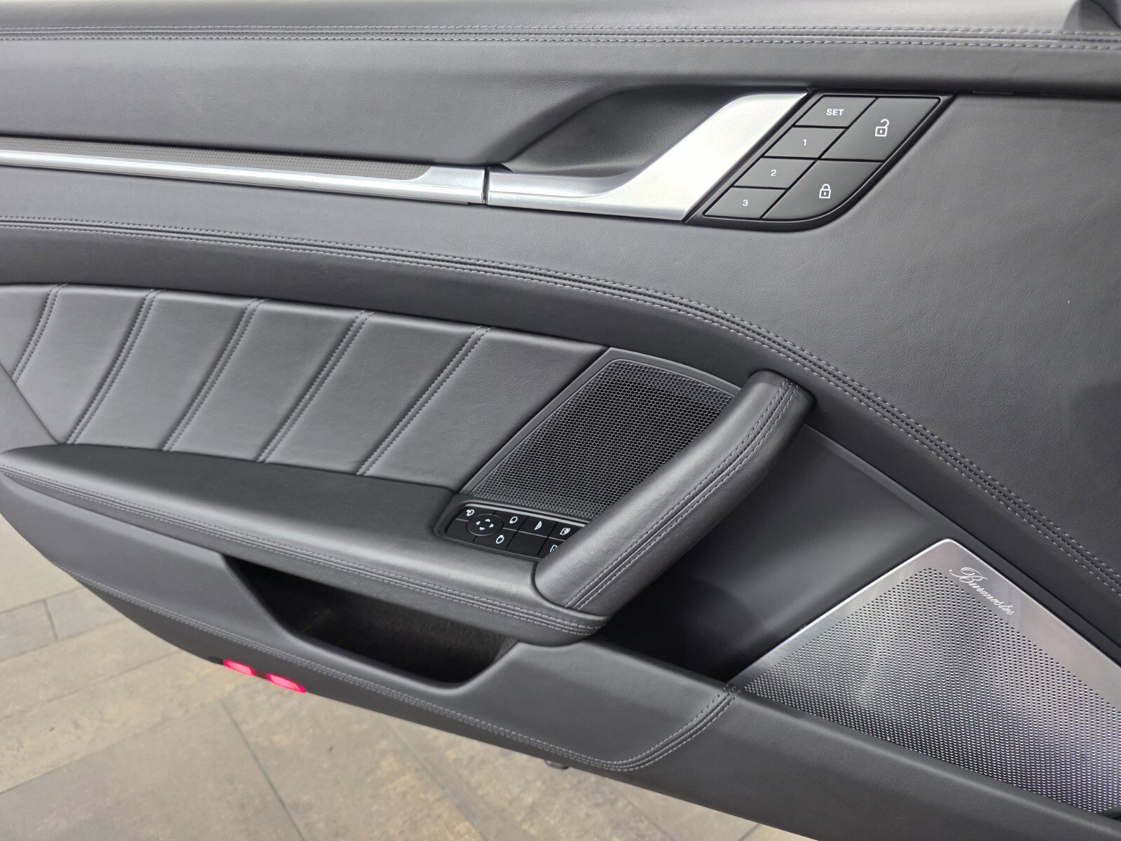 Used 2023 Porsche 911 Turbo S image 21