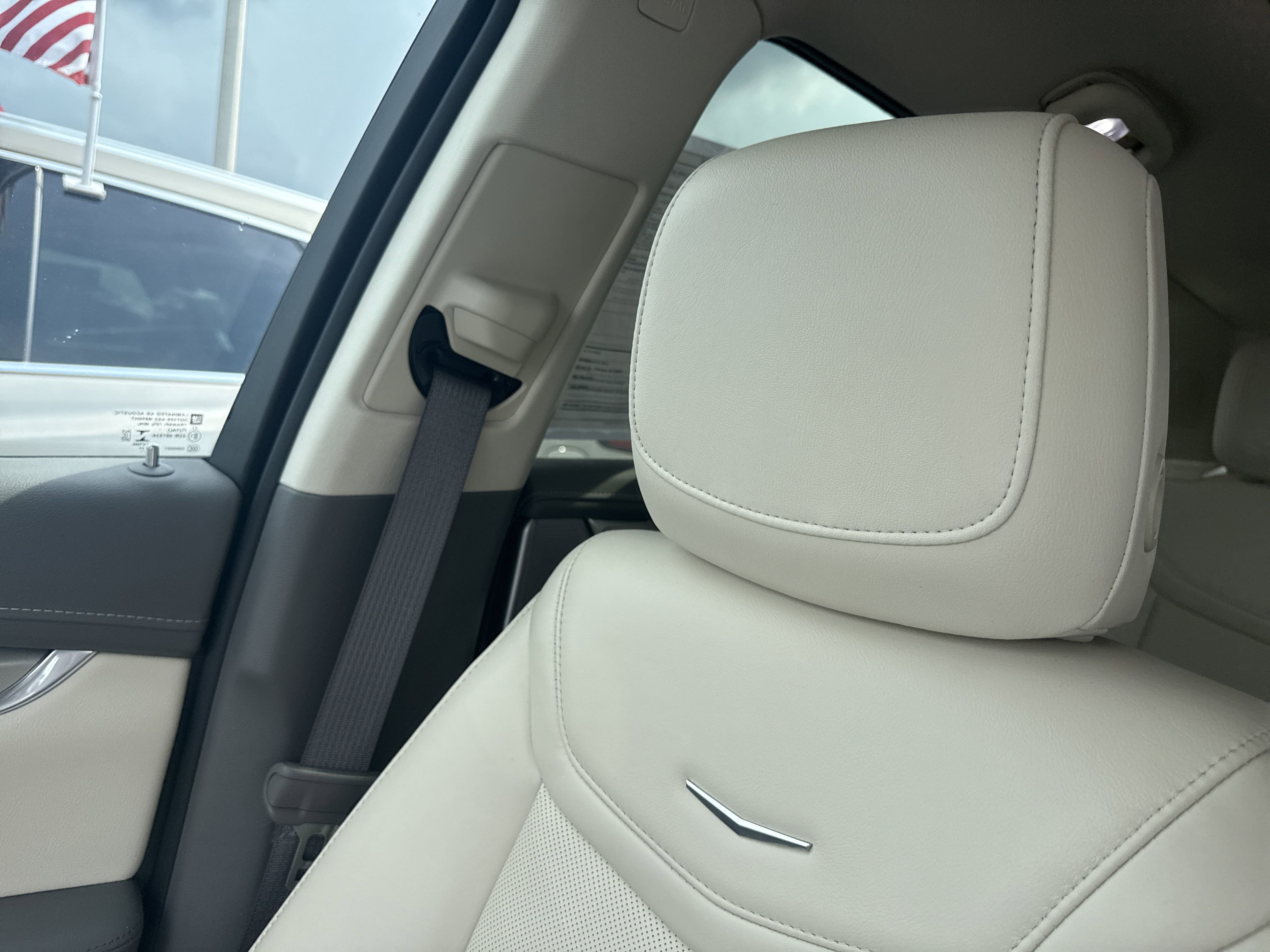 Used 2022 Cadillac XT5 Premium Luxury image 23