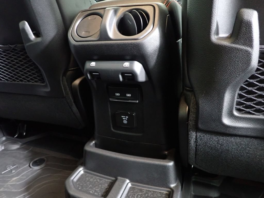 New 2026 Jeep Wrangler Unlimited Rubicon AWD/4WD image 37