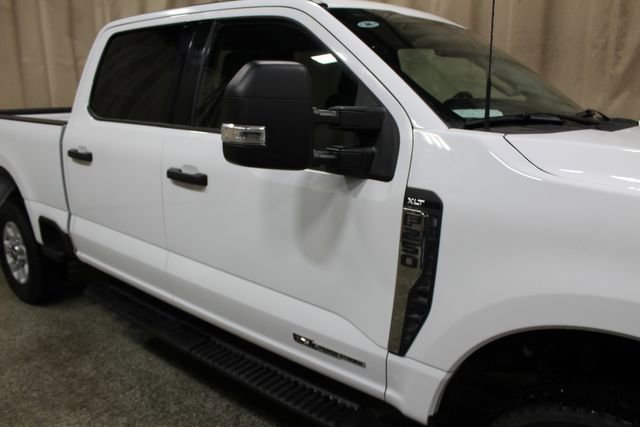 Used 2024 Ford F250 XLT w/ FX4 Off-Road Package image 14
