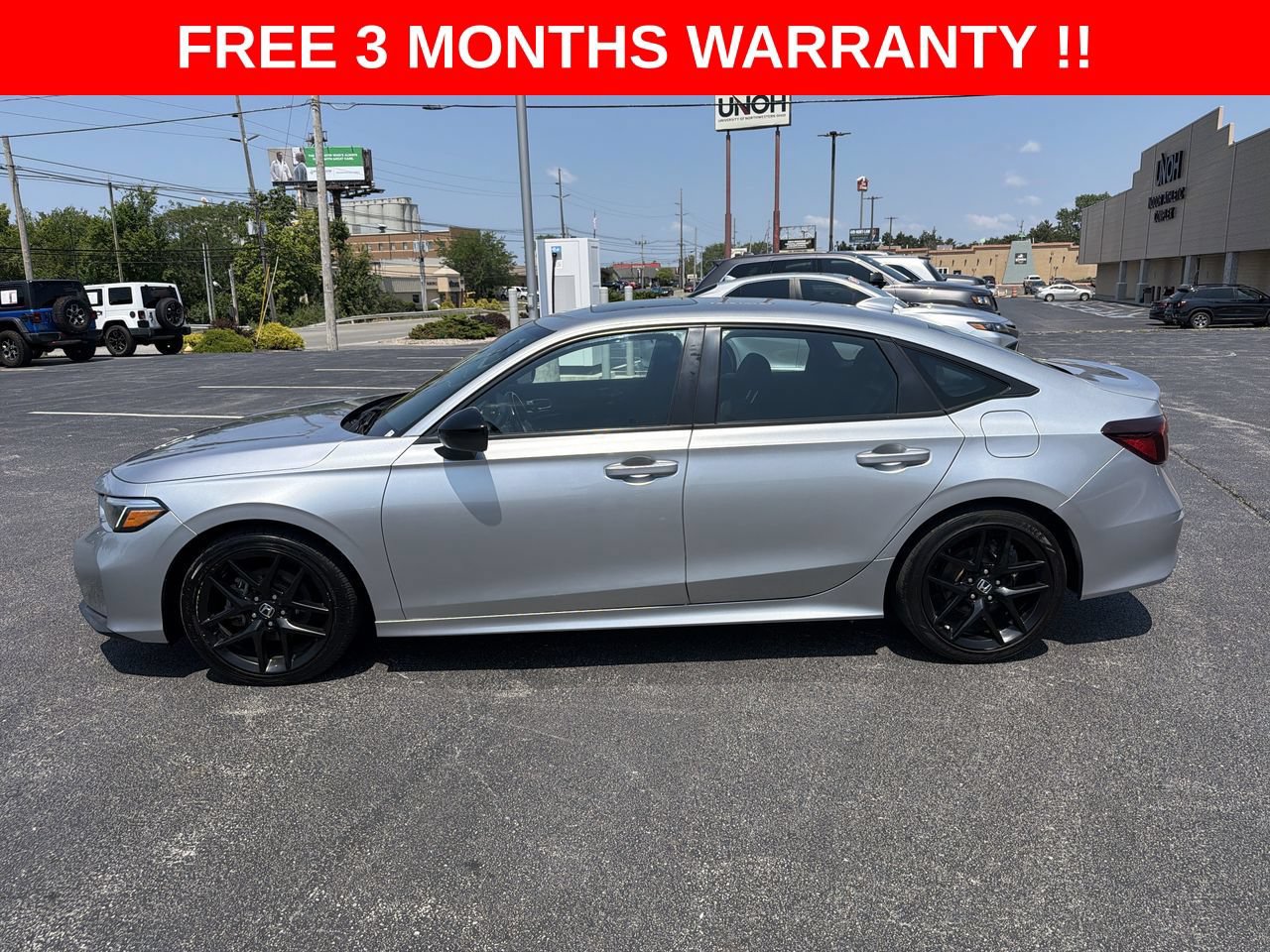 Used 2025 Honda Civic Sport image 27