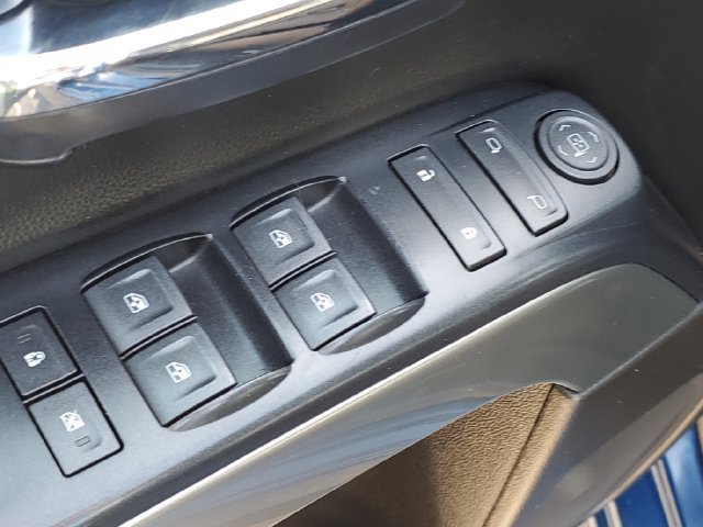 Used 2017 Chevrolet Silverado 1500 LT w/ All Star Edition AWD/4WD image 23