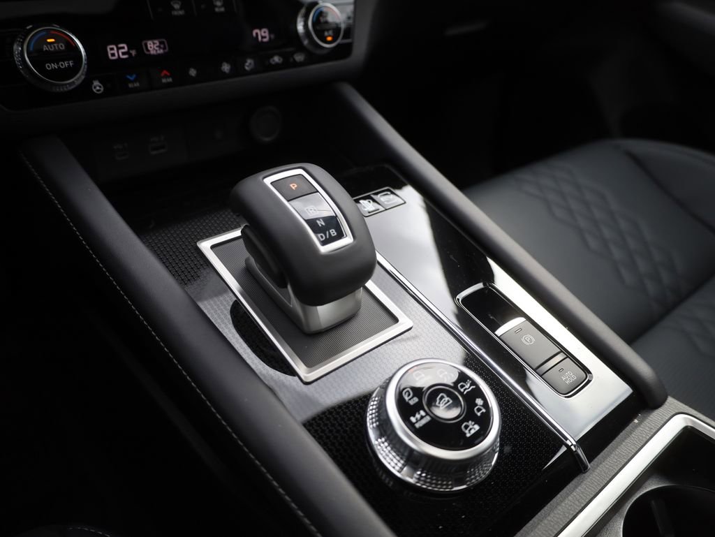 New 2025 Mitsubishi Outlander SEL Black Edition image 44