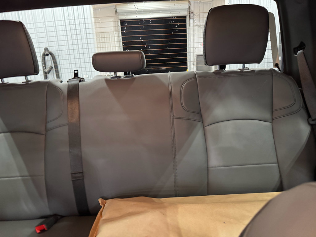 New 2025 RAM 4500 Tradesman AWD/4WD image 37