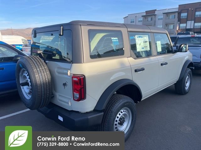 New 2025 Ford Bronco 4-Door image 4