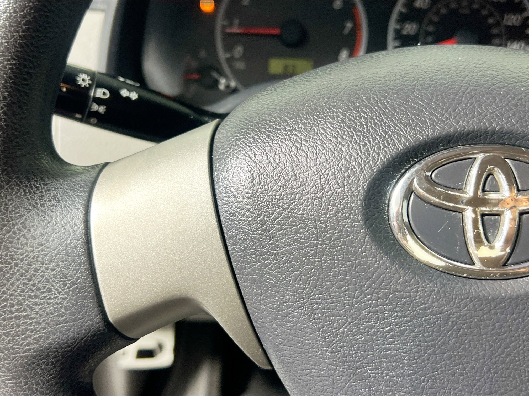 Used 2011 Toyota Corolla LE image 18