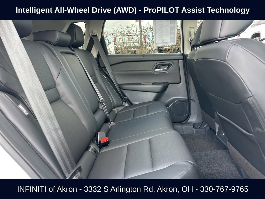Used 2026 Nissan Rogue SV w/ SV Premium Package AWD/4WD image 31