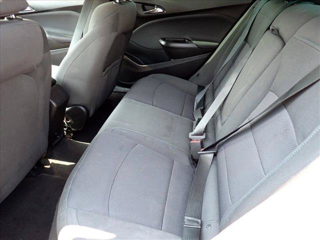 Used 2018 Chevrolet Cruze LT FWD image 15