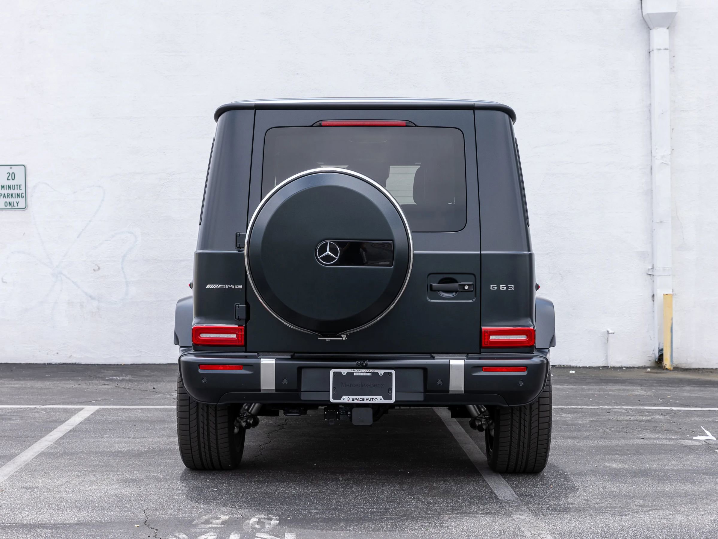 Used 2025 Mercedes-Benz G 63 AMG 4MATIC image 6