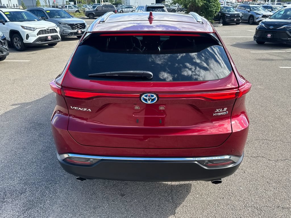 Used 2021 Toyota Venza XLE AWD/4WD image 6
