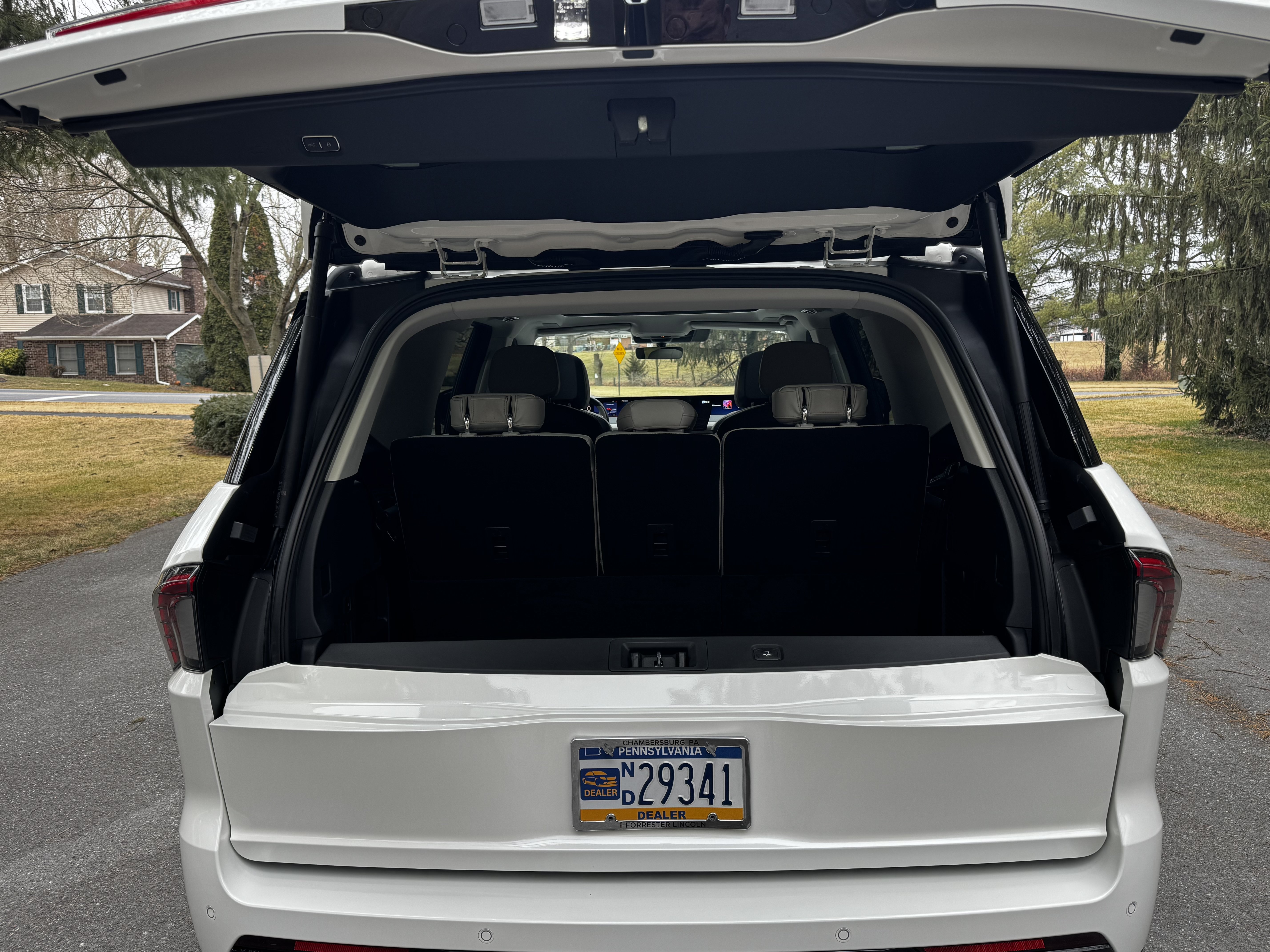 Used 2026 Lincoln Navigator Reserve AWD/4WD image 47