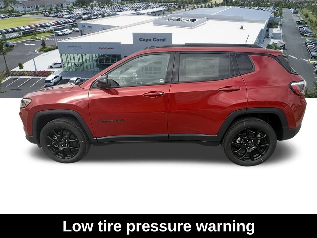 New 2026 Jeep Compass Altitude image 8