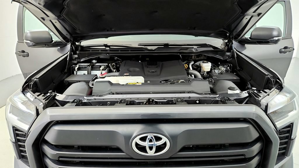 Used 2024 Toyota Tundra SR5 w/ SR5 Convenience Package AWD/4WD image 14