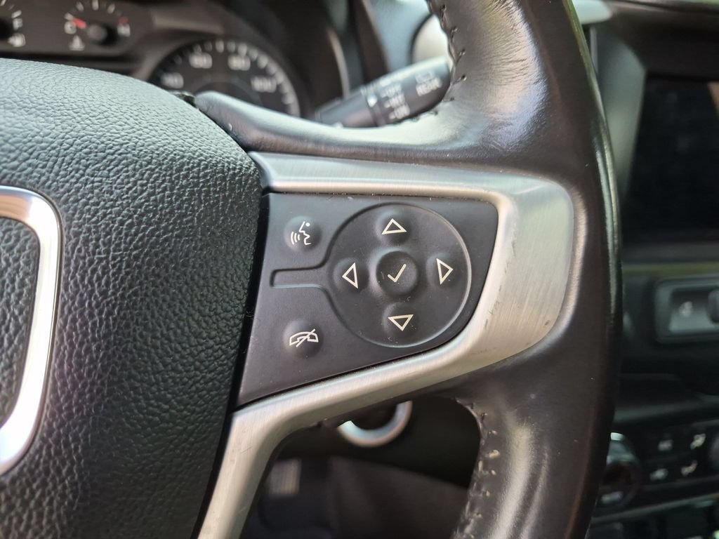Used 2018 GMC Terrain SLE w/ Driver Convenience Package AWD/4WD image 22