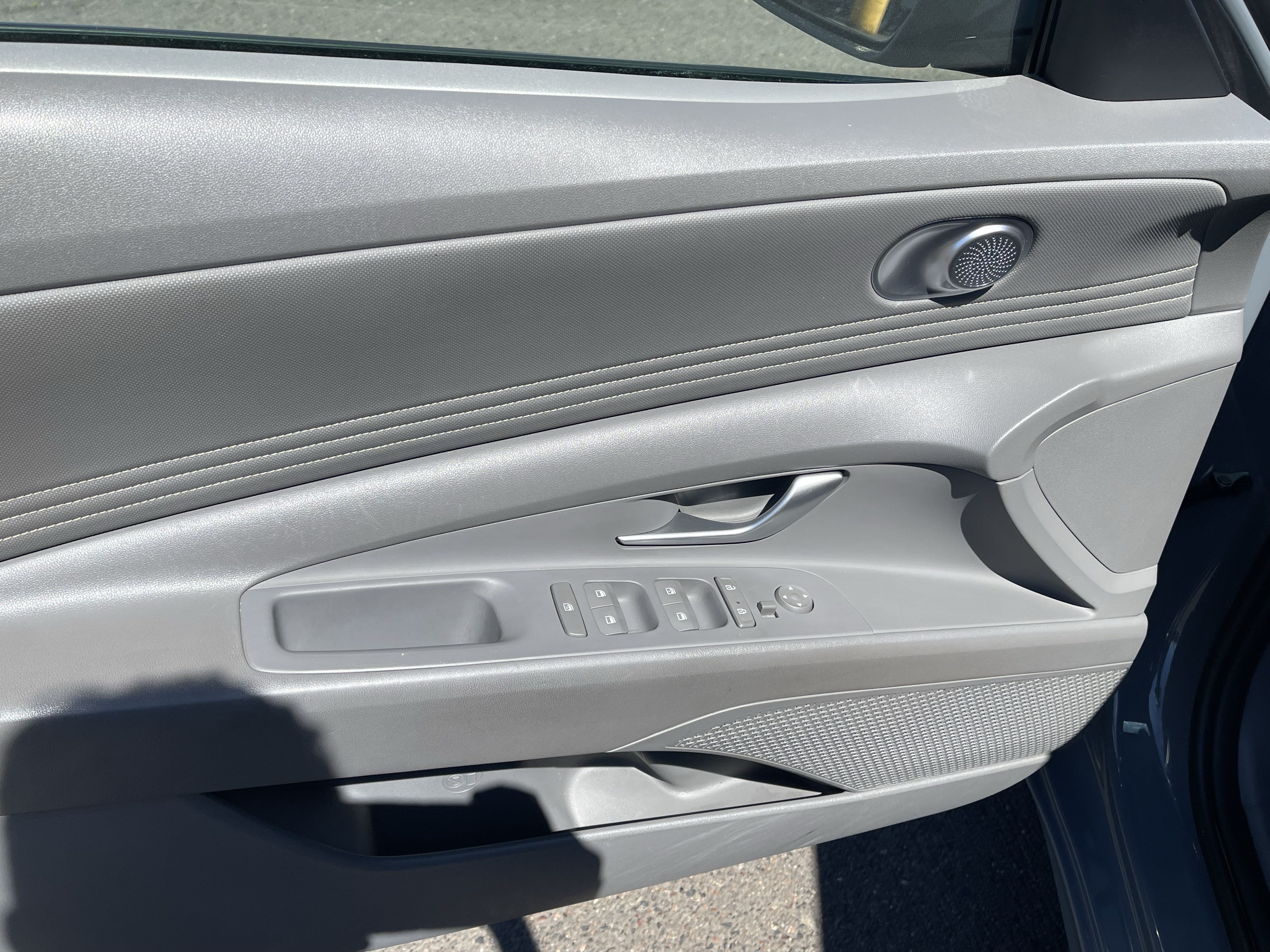 Certified 2022 Hyundai Elantra SEL w/ Convenience Package FWD image 17