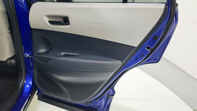 Used 2025 Toyota Corolla Cross LE FWD image 26