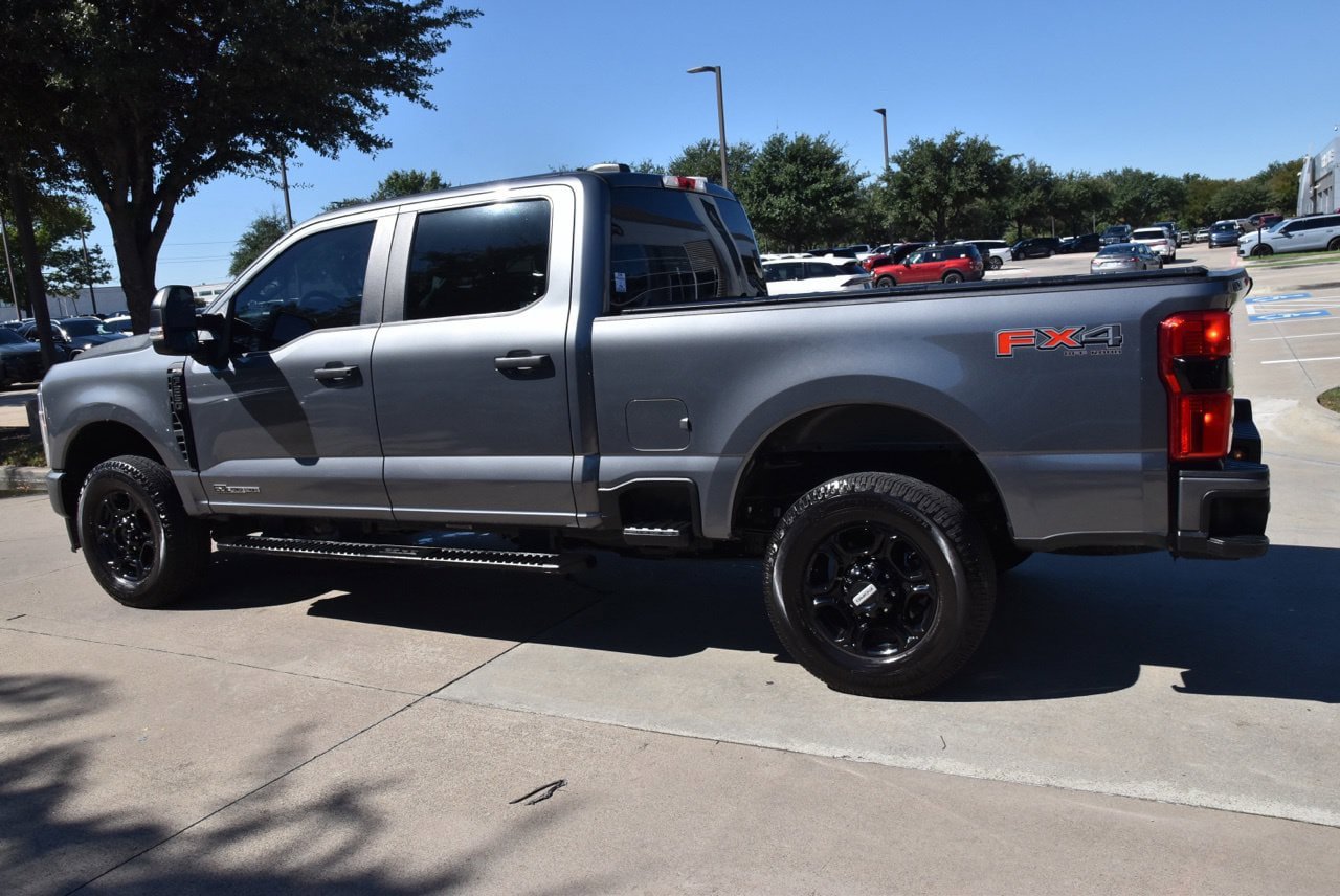 Used 2024 Ford F250 XL w/ STX Appearance Package AWD/4WD image 11