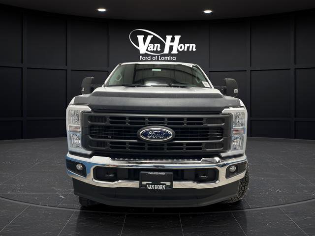 Used 2023 Ford F250 XL w/ Snow Plow/Camper Package AWD/4WD image 8