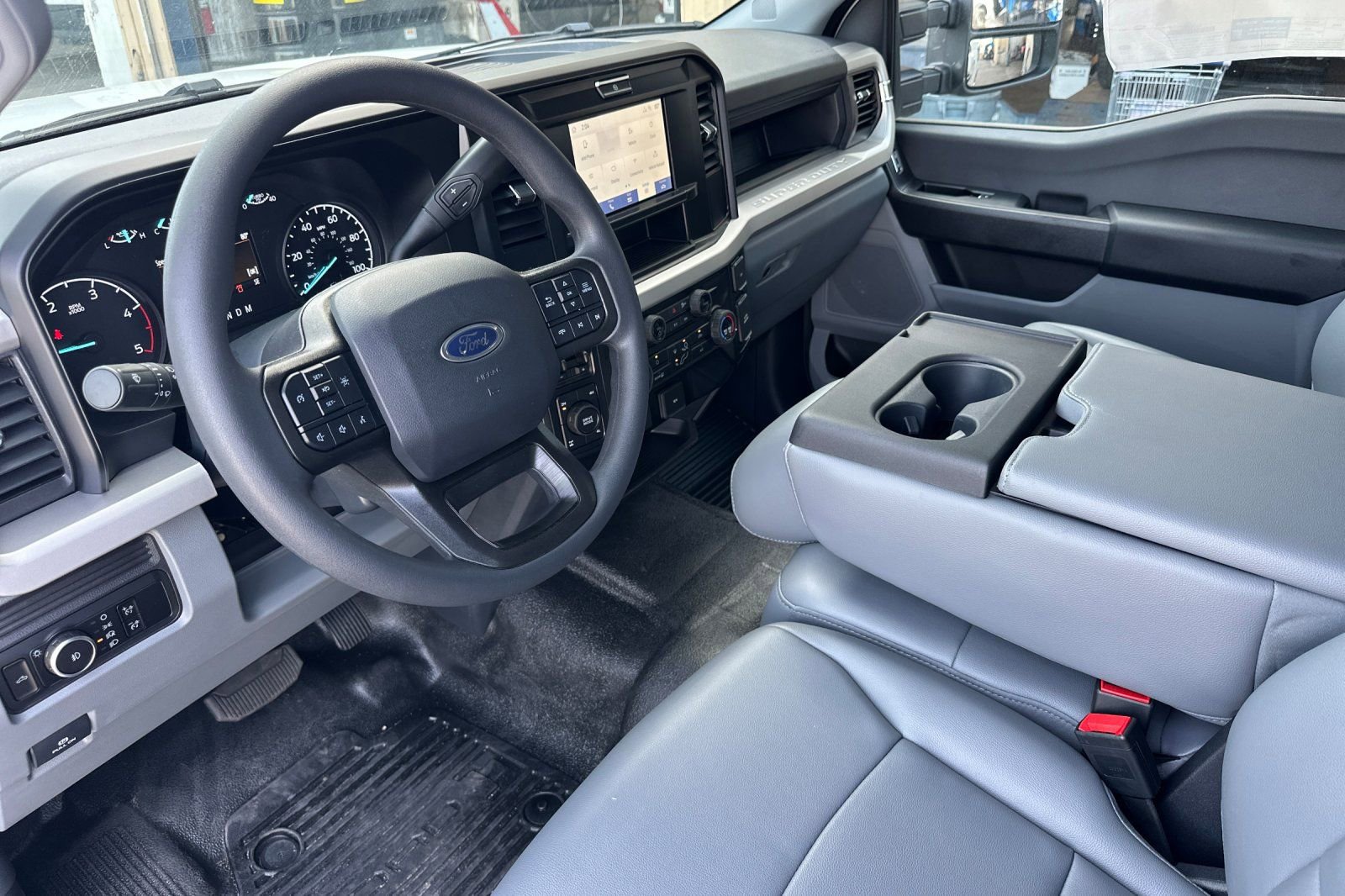 New 2025 Ford F350 XL w/ XL Chrome Package image 9